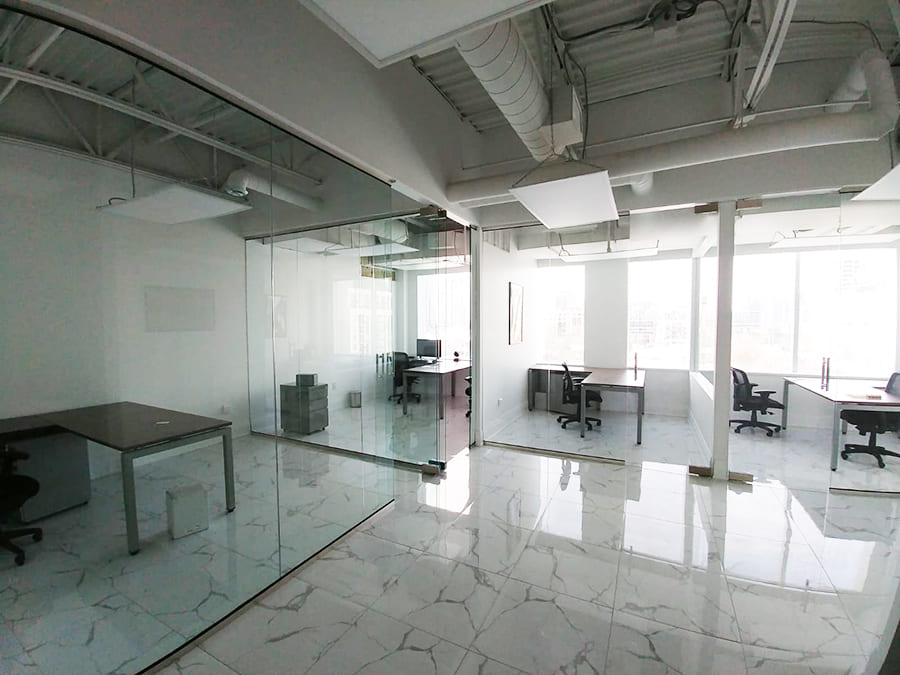 Glass Office 001